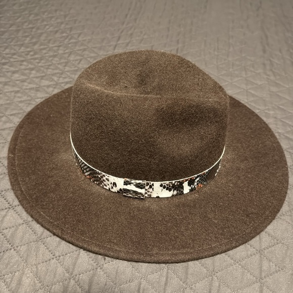 Treasure and Bond Snake Print Detail Hat - Picture 2 of 4